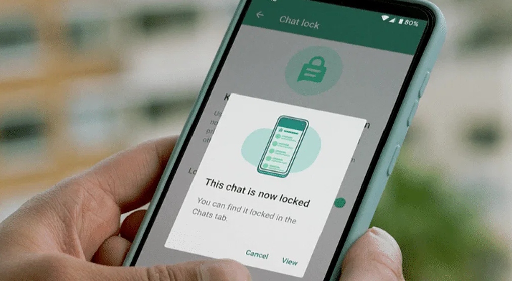 chat lock feature
