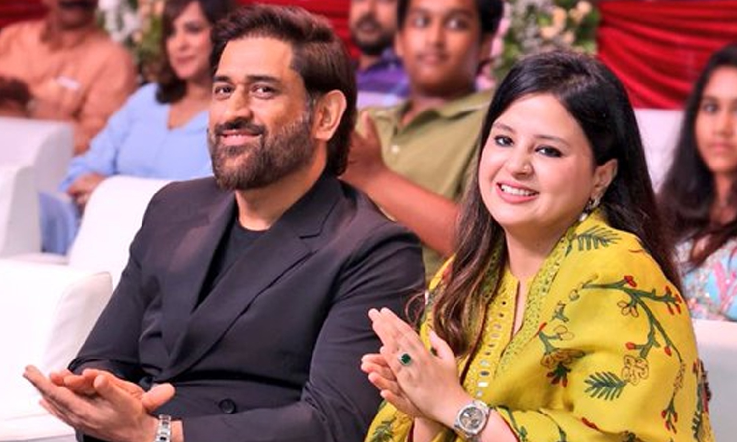 Dhoni-Sakshi