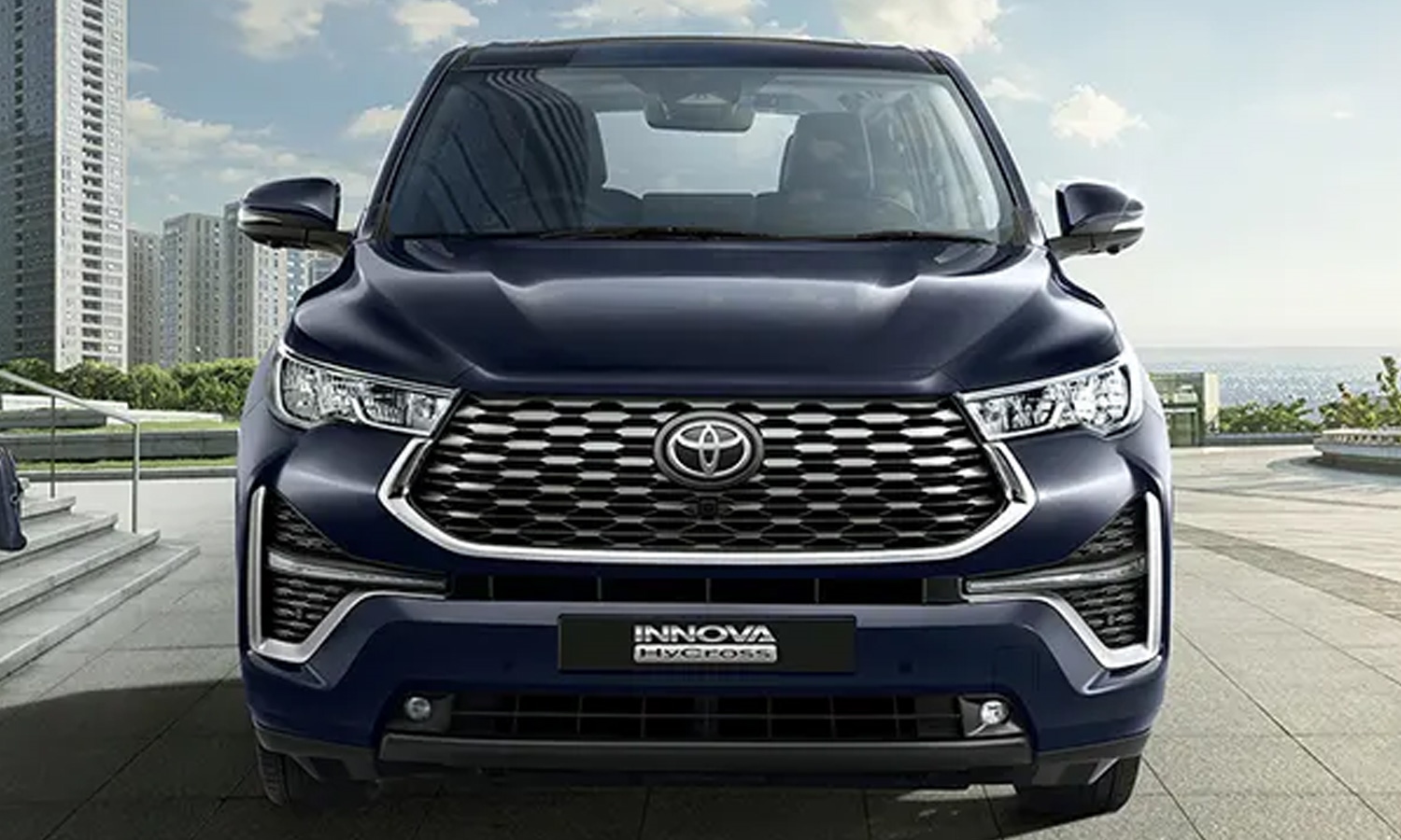 Toyota-Innova-Hycross-Featured-img